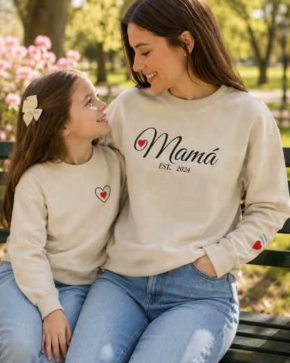 Mamá Unisex Heavy Blend™ Crewneck Sweatshirt